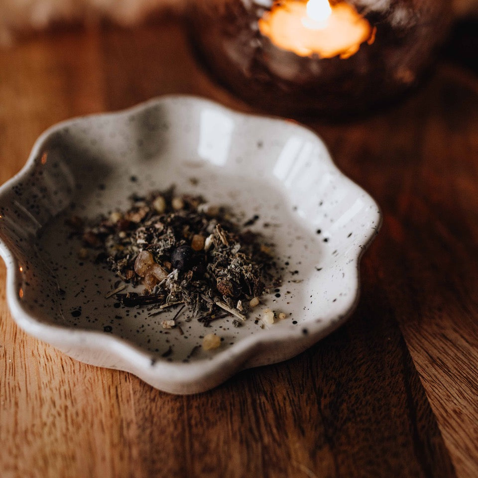 Sternenglut – Räuchermischung für Besinnung &amp; die Rauhnächte